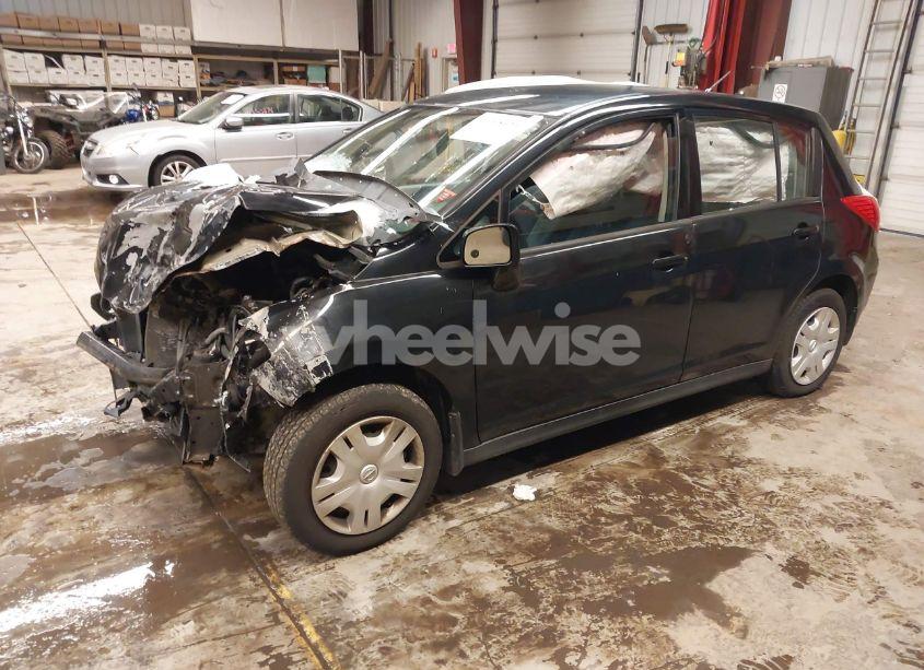 Photo 2 of 2011 Nissan Versa 1.8S (VIN 3N1BC1CP8BL380387)