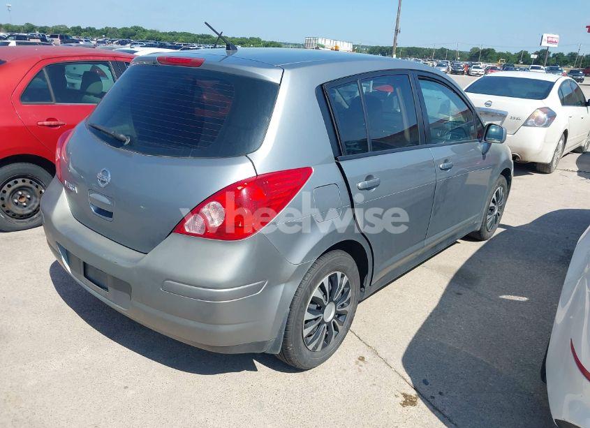 Photo 4 of 2011 Nissan Versa 1.8S (VIN 3N1BC1CP8BL402386)