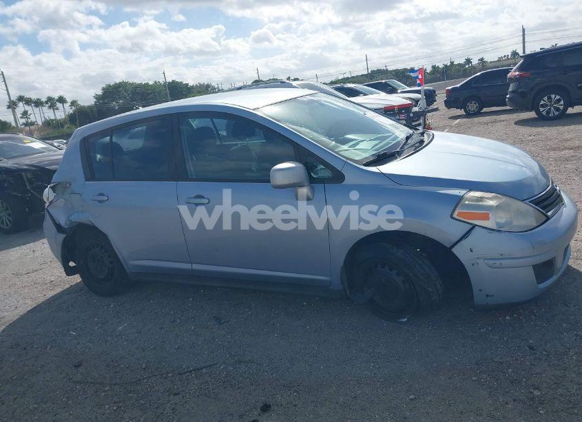 Photo 13 of 2011 Nissan Versa 1.8S (VIN 3N1BC1CP8BL429894)