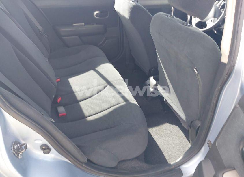 Photo 8 of 2011 Nissan Versa 1.8S (VIN 3N1BC1CP8BL429894)