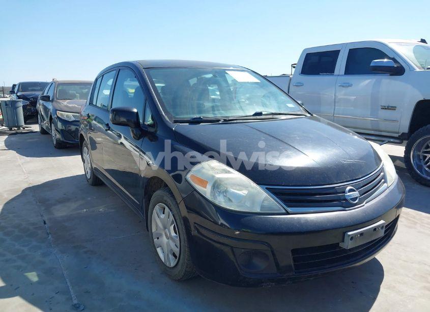 2010 Nissan Versa 1.8S (VIN 3N1BC1CP9AL380929) main photo