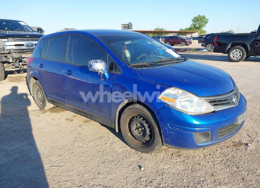 2011 Nissan Versa 1.8S (VIN 3N1BC1CP9BL398106) main photo