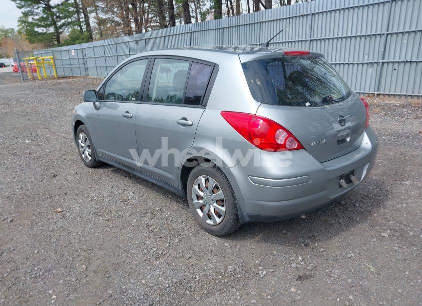 Photo 3 of 2011 Nissan Versa 1.8S (VIN 3N1BC1CP9BL405023)