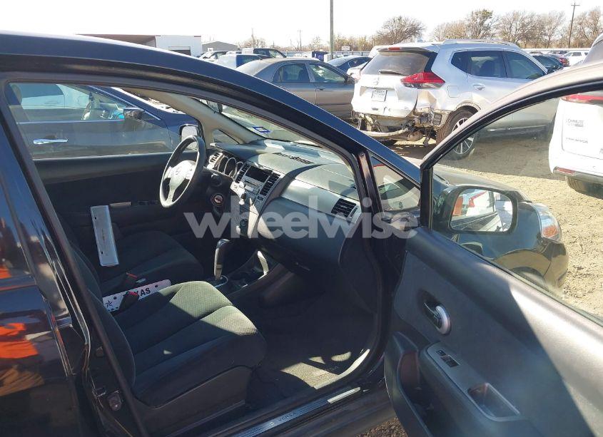 Photo 5 of 2011 Nissan Versa 1.8S (VIN 3N1BC1CP9BL407290)