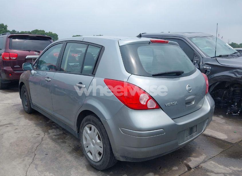 Photo 3 of 2011 Nissan Versa 1.8S (VIN 3N1BC1CP9BL451970)