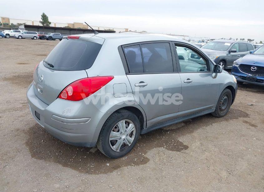 Photo 4 of 2011 Nissan Versa 1.8S (VIN 3N1BC1CP9BL474908)