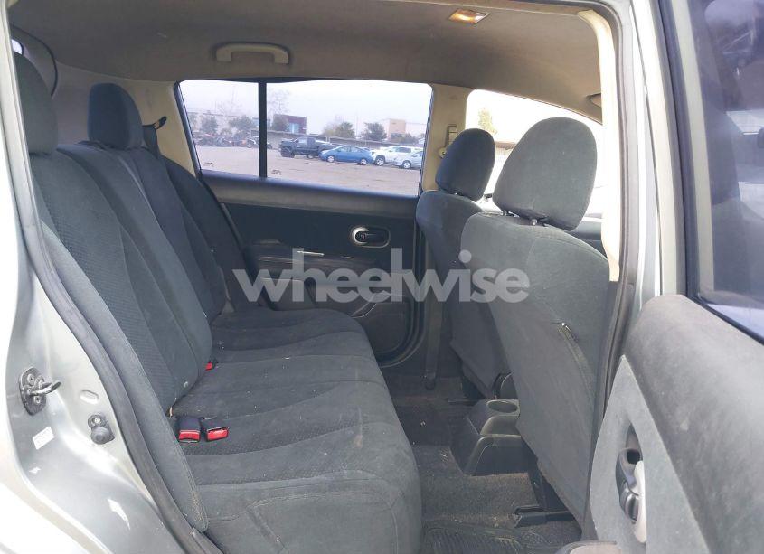 Photo 8 of 2011 Nissan Versa 1.8S (VIN 3N1BC1CP9BL474908)