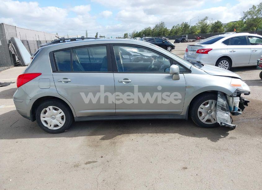 Photo 13 of 2011 Nissan Versa 1.8S (VIN 3N1BC1CP9BL501704)