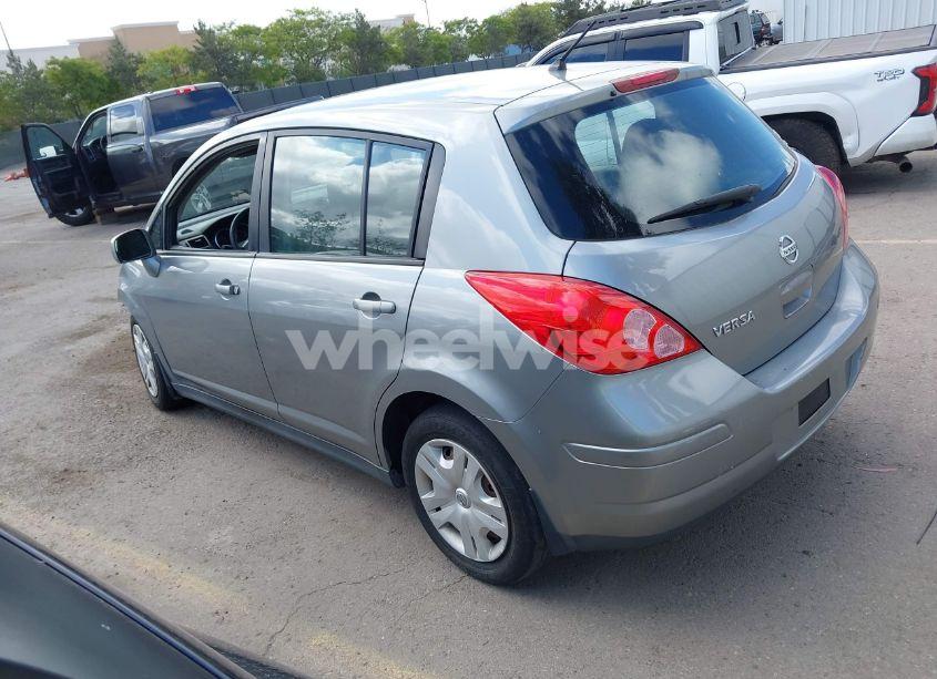 Photo 3 of 2011 Nissan Versa 1.8S (VIN 3N1BC1CP9BL501704)