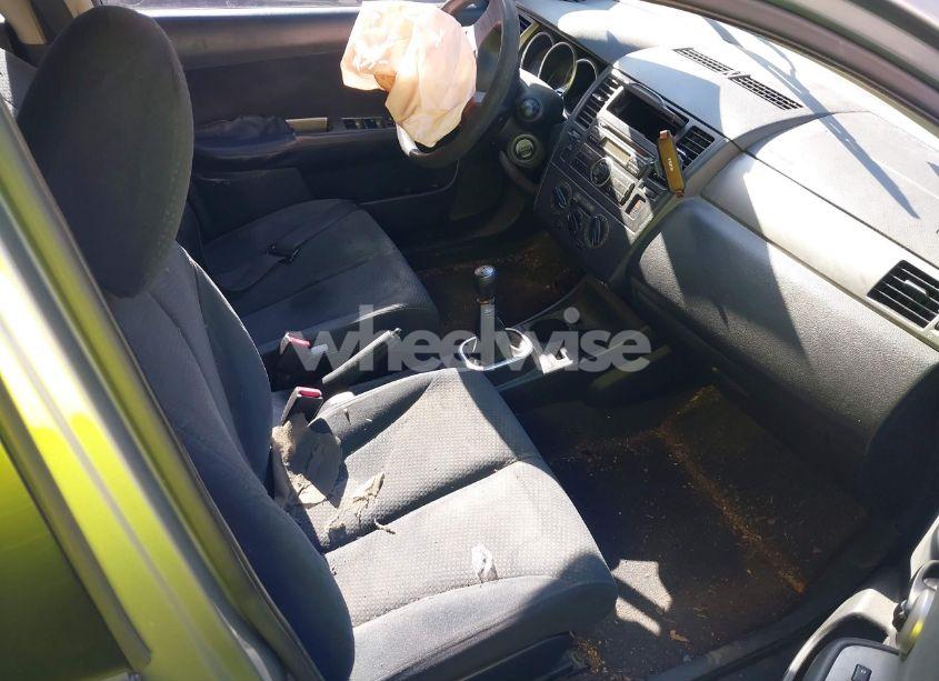 Photo 5 of 2010 Nissan Versa 1.8S (VIN 3N1BC1CPXAL391860)