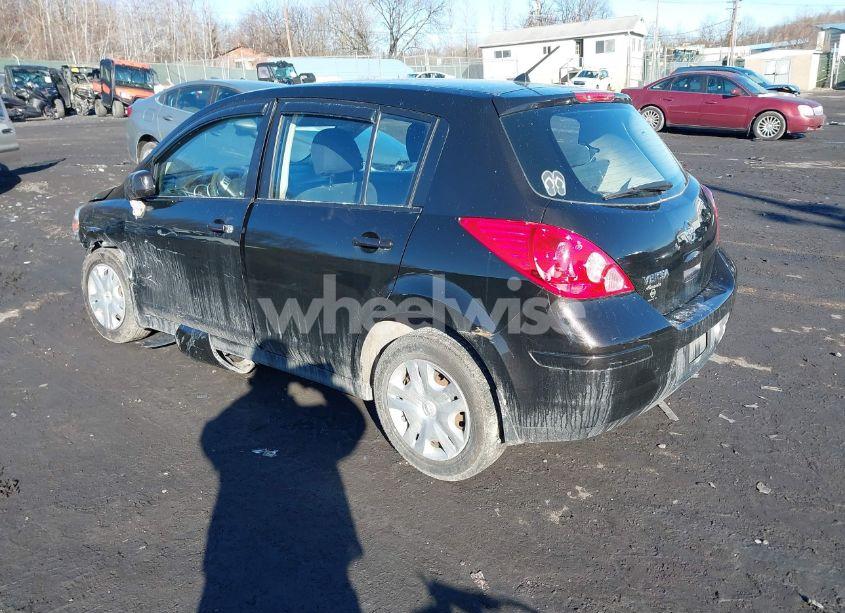 Photo 3 of 2010 Nissan Versa 1.8S (VIN 3N1BC1CPXAL444203)
