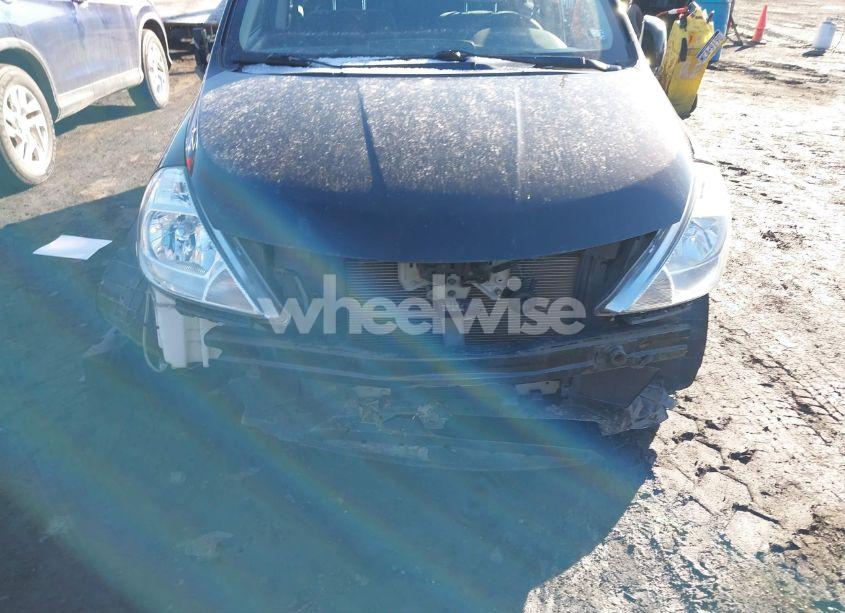 Photo 6 of 2010 Nissan Versa 1.8S (VIN 3N1BC1CPXAL444203)