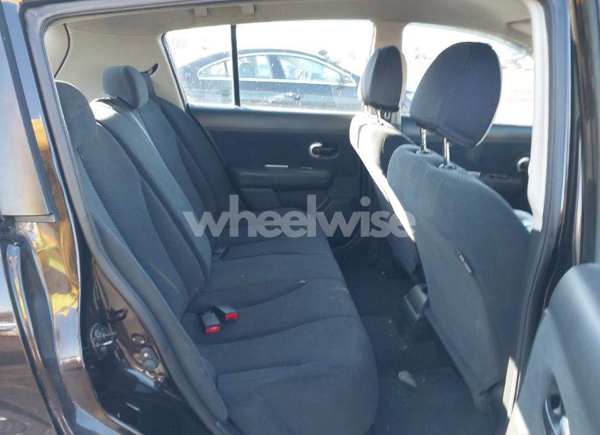 Photo 8 of 2010 Nissan Versa 1.8S (VIN 3N1BC1CPXAL444203)