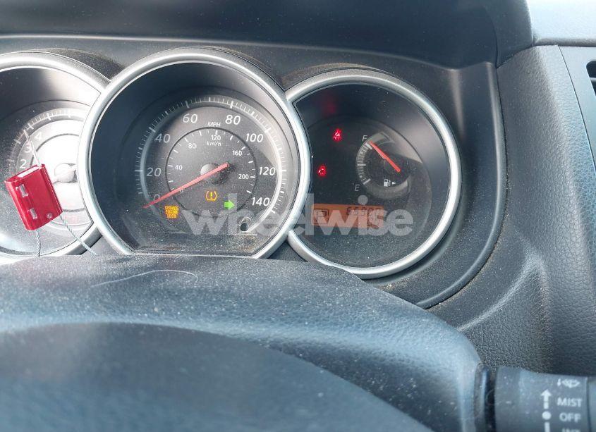 Photo 7 of 2010 Nissan Versa 1.8S (VIN 3N1BC1CPXAL460899)