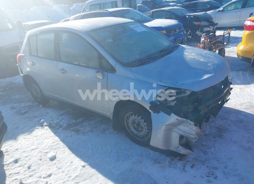 2011 Nissan Versa 1.8S (VIN 3N1BC1CPXBL375319) main photo