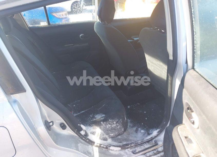 Photo 8 of 2011 Nissan Versa 1.8S (VIN 3N1BC1CPXBL375319)