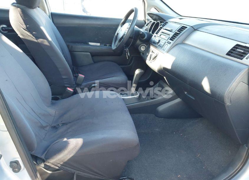 Photo 5 of 2011 Nissan Versa 1.8S (VIN 3N1BC1CPXBL399426)