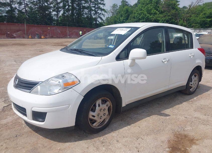 Photo 2 of 2011 Nissan Versa 1.8S (VIN 3N1BC1CPXBL442520)