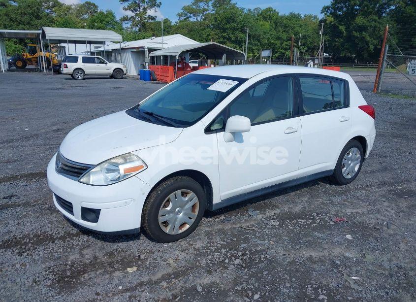 Photo 2 of 2011 Nissan Versa 1.8S (VIN 3N1BC1CPXBL457714)