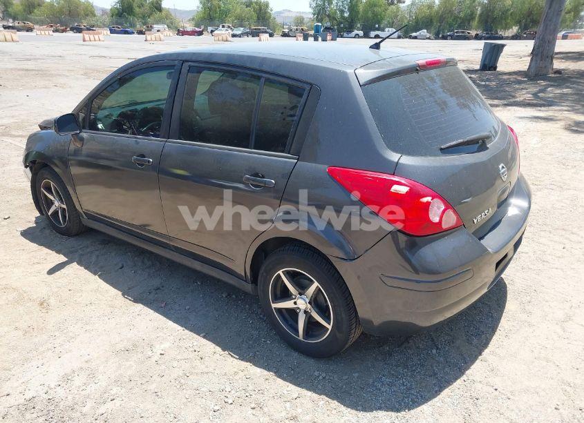 Photo 3 of 2011 Nissan Versa 1.8S (VIN 3N1BC1CPXBL473718)