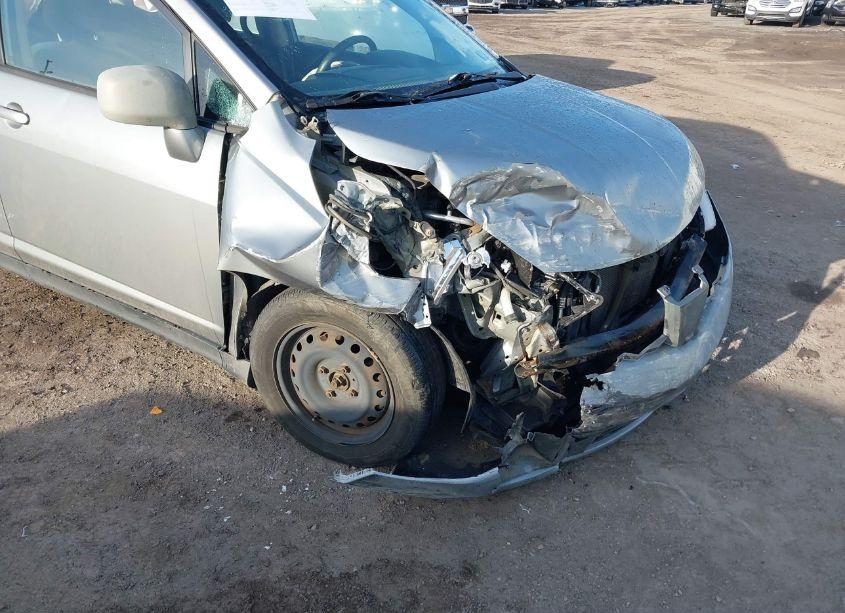 Photo 6 of 2011 Nissan Versa 1.8S (VIN 3N1BC1CPXBL490552)