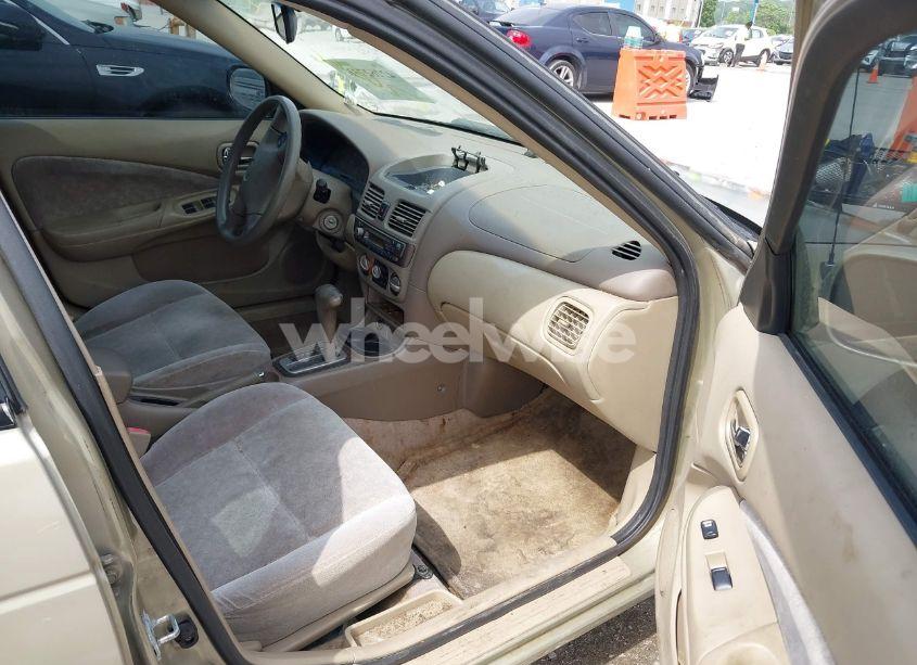 Photo 5 of 2001 Nissan Sentra GXE (VIN 3N1CB51D01L520566)