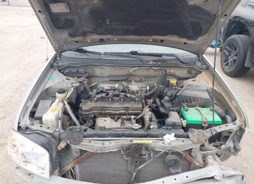 Photo 10 of 2004 Nissan Sentra 1.8S (VIN 3N1CB51D04L890341)