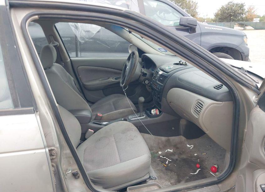 Photo 5 of 2004 Nissan Sentra 1.8S (VIN 3N1CB51D04L890341)