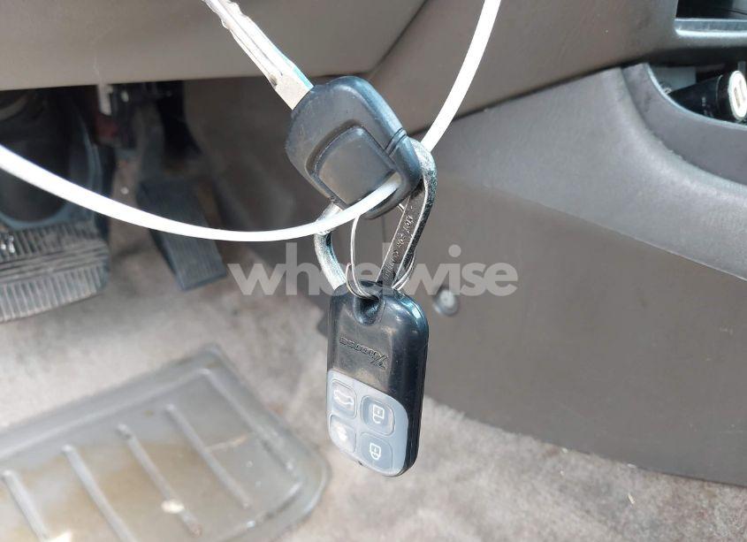 Photo 11 of 2005 Nissan Sentra 1.8S (VIN 3N1CB51D05L476395)