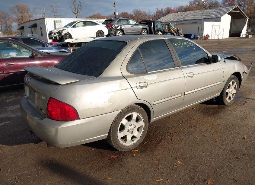 Photo 4 of 2005 Nissan Sentra 1.8S (VIN 3N1CB51D05L565576)