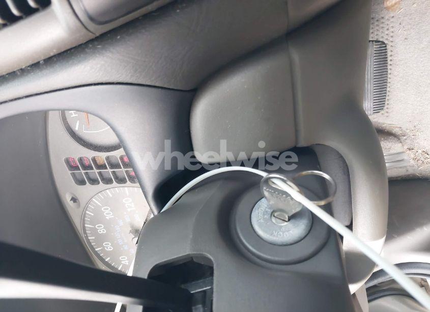Photo 11 of 2002 Nissan Sentra XE (VIN 3N1CB51D12L632648)