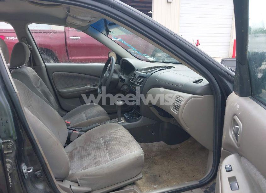 Photo 5 of 2004 Nissan Sentra 1.8S (VIN 3N1CB51D14L918017)