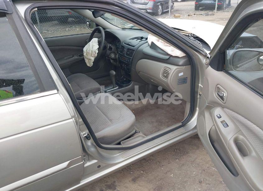 Photo 5 of 2005 Nissan Sentra 1.8S (VIN 3N1CB51D15L456110)