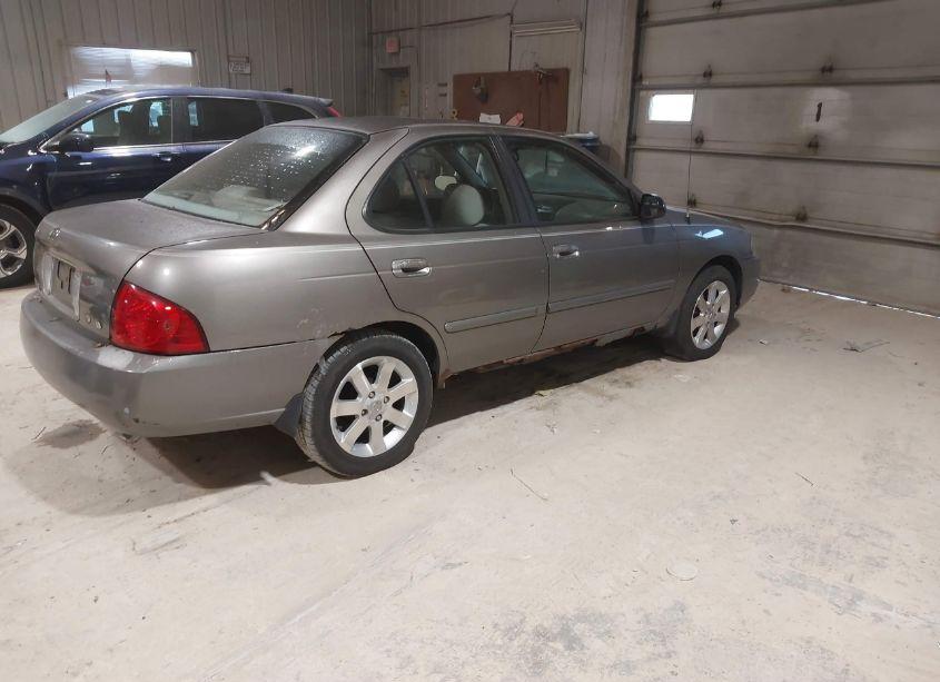 Photo 4 of 2005 Nissan Sentra 1.8 (VIN 3N1CB51D25L526312)