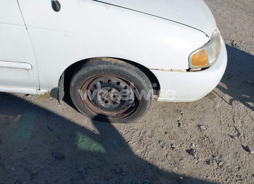 Photo 13 of 2000 Nissan Sentra GXE/XE (VIN 3N1CB51D2YL334277)