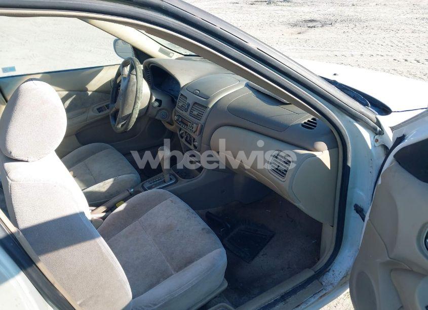 Photo 5 of 2000 Nissan Sentra GXE/XE (VIN 3N1CB51D2YL334277)