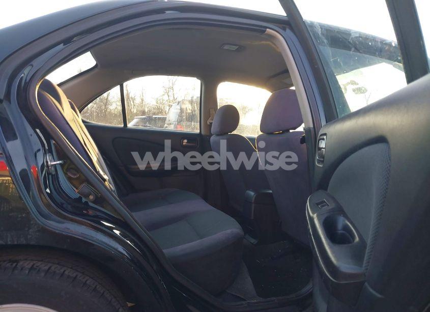 Photo 8 of 2005 Nissan Sentra 1.8S (VIN 3N1CB51D35L564860)