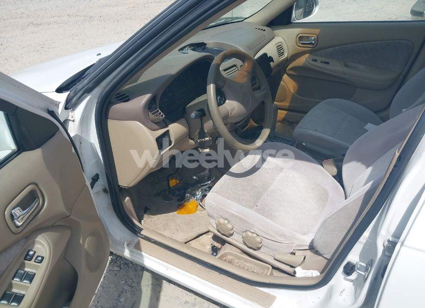 Photo 5 of 2001 Nissan Sentra GXE (VIN 3N1CB51D51L510745)