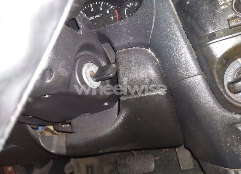 Photo 11 of 2005 Nissan Sentra 1.8S (VIN 3N1CB51D65L525356)