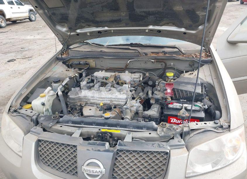 Photo 10 of 2005 Nissan Sentra 1.8S (VIN 3N1CB51D65L582804)