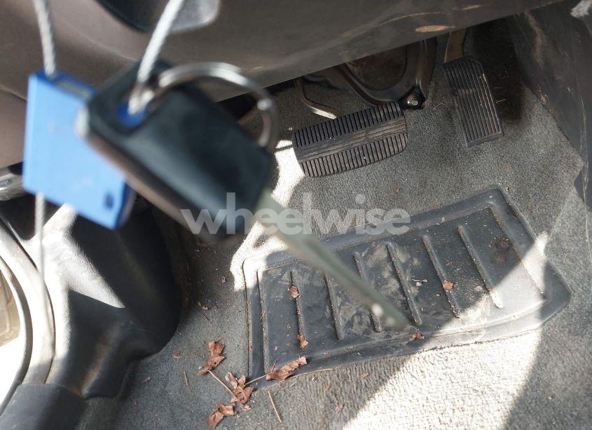 Photo 11 of 2005 Nissan Sentra 1.8S (VIN 3N1CB51D65L582804)