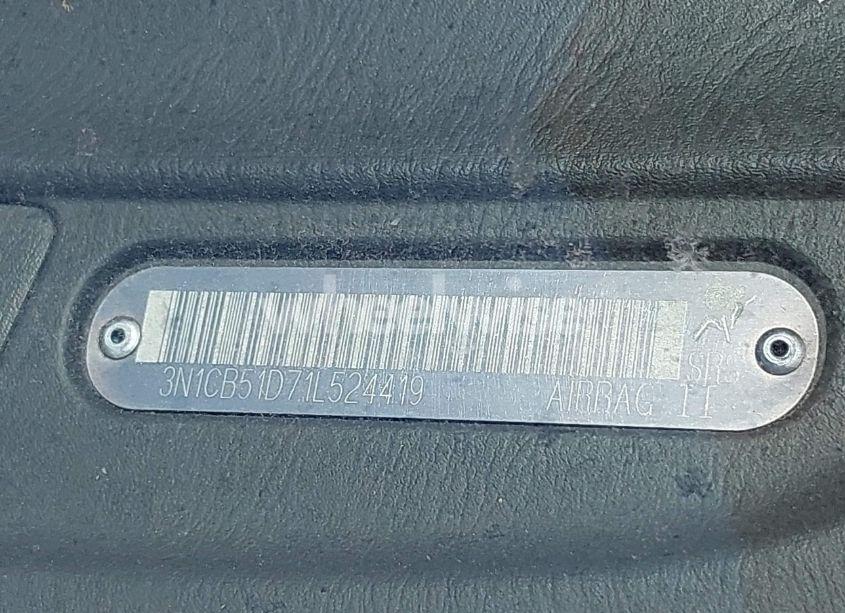 Photo 9 of 2001 Nissan Sentra XE (VIN 3N1CB51D71L524419)