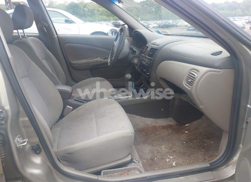 Photo 5 of 2004 Nissan Sentra 1.8S (VIN 3N1CB51D74L481186)
