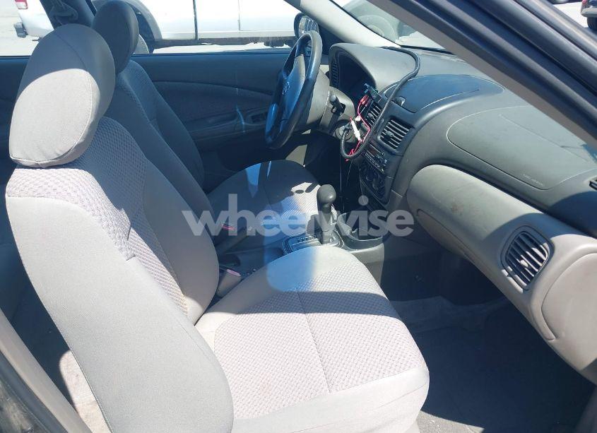 Photo 5 of 2004 Nissan Sentra 1.8S (VIN 3N1CB51D74L871205)