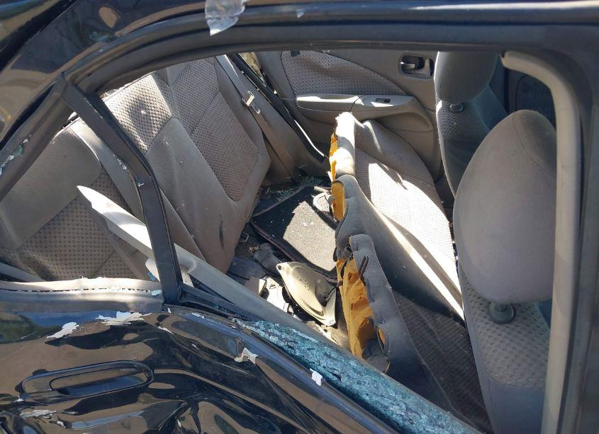 Photo 8 of 2005 Nissan Sentra 1.8S (VIN 3N1CB51D75L578860)