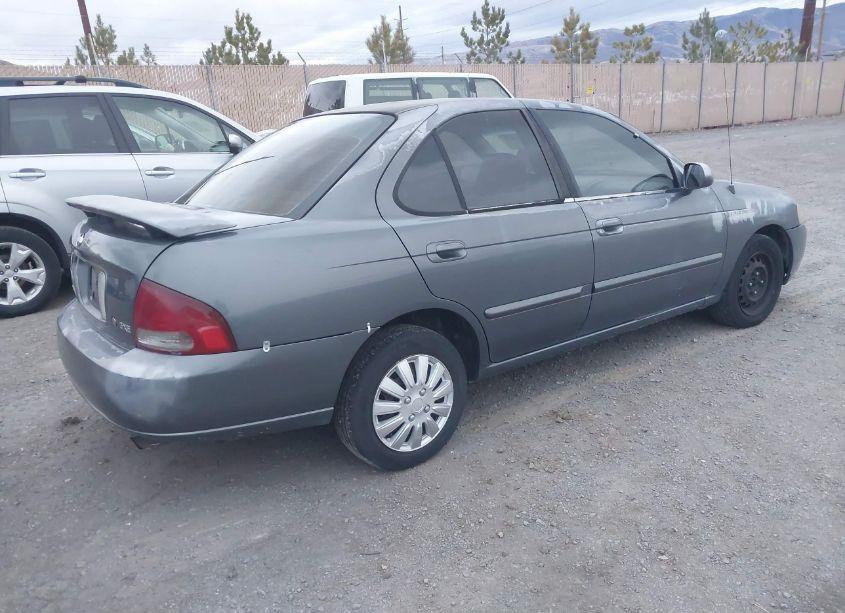 Photo 4 of 2000 Nissan Sentra GXE/XE (VIN 3N1CB51D7YL336378)
