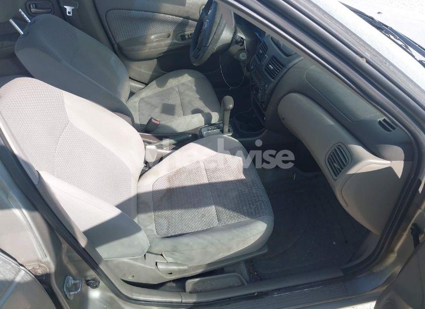 Photo 5 of 2004 Nissan Sentra 1.8S (VIN 3N1CB51D84L874470)