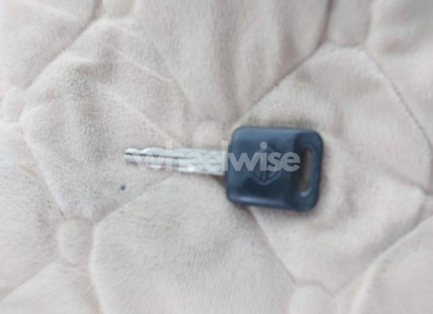 Photo 11 of 2005 Nissan Sentra 1.8S (VIN 3N1CB51D85L486835)