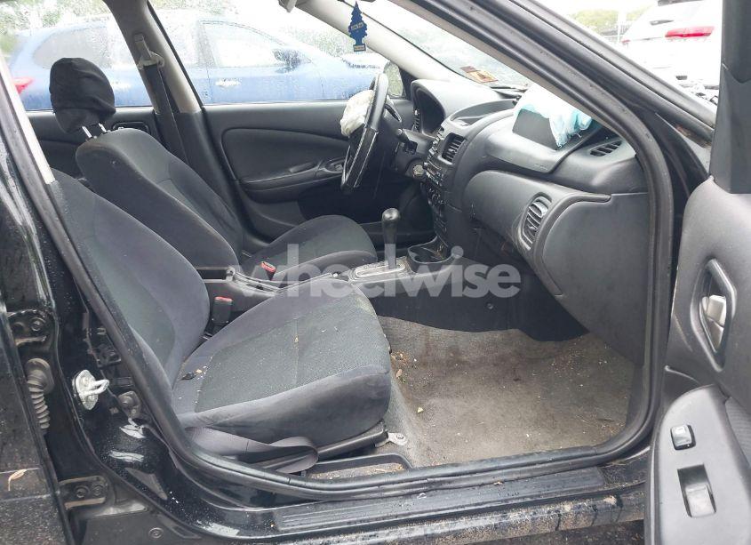 Photo 5 of 2005 Nissan Sentra 1.8S (VIN 3N1CB51D85L564773)