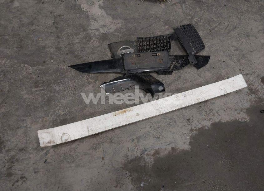 Photo 12 of 2004 Nissan Sentra 1.8 (VIN 3N1CB51D94L902938)